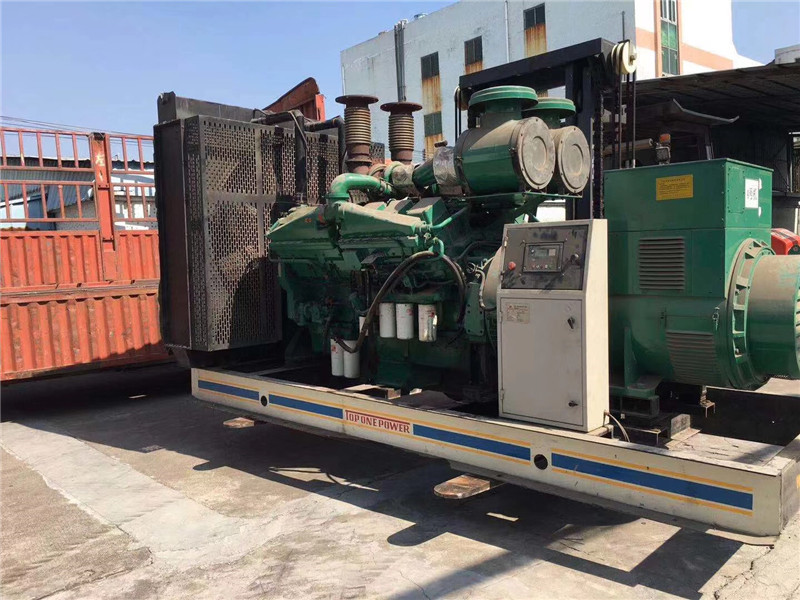 兰溪如何判断柴油发电机组的机油温度是否达到了合适的预热温度？